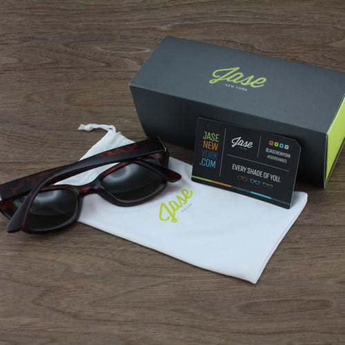 Jase New York Delano Sunglasses in Havana